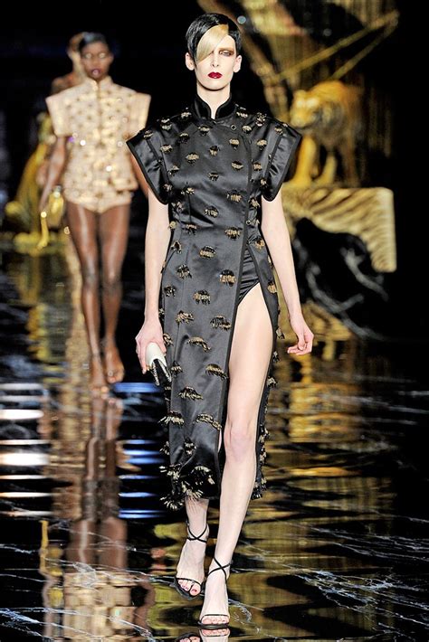 Louis Vuitton Spring 2011 Ready